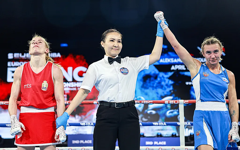 3_6CMchilzw copy.webp