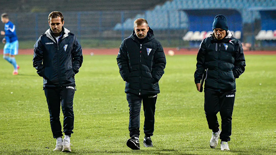 Александр Кержаков покинул пост главного тренера сербского «Спартака»