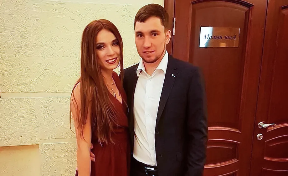 Александр_Логинов_и_Мария_Кручова,_Фото_соцсети_Марии_Кручовой.webp