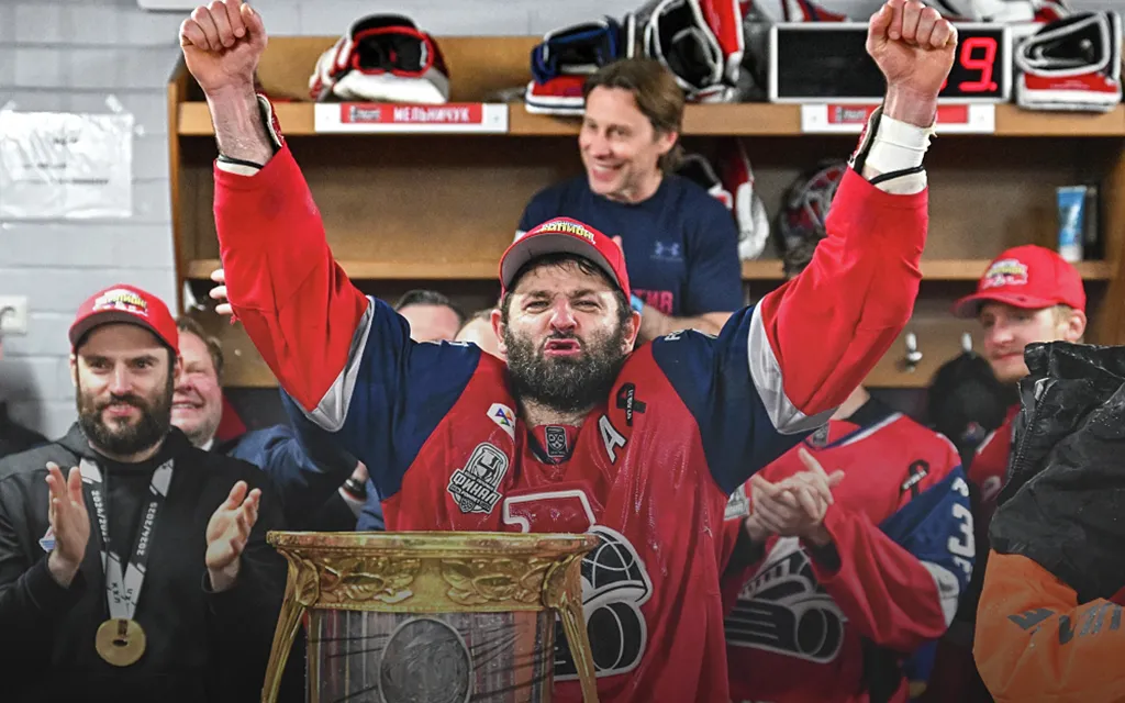 Эффект Радулова. Поднял молодёжь, стал MVP и привёл «Локомотив» к историческому трофею