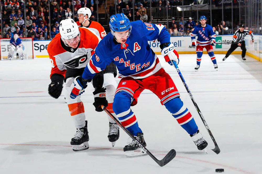 Артемий Панарин нхл.webp