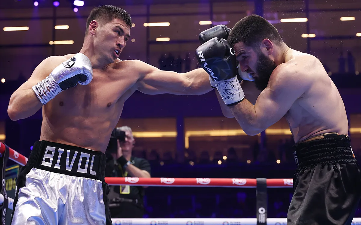 Beterbiev-Bivol-Getty3.webp