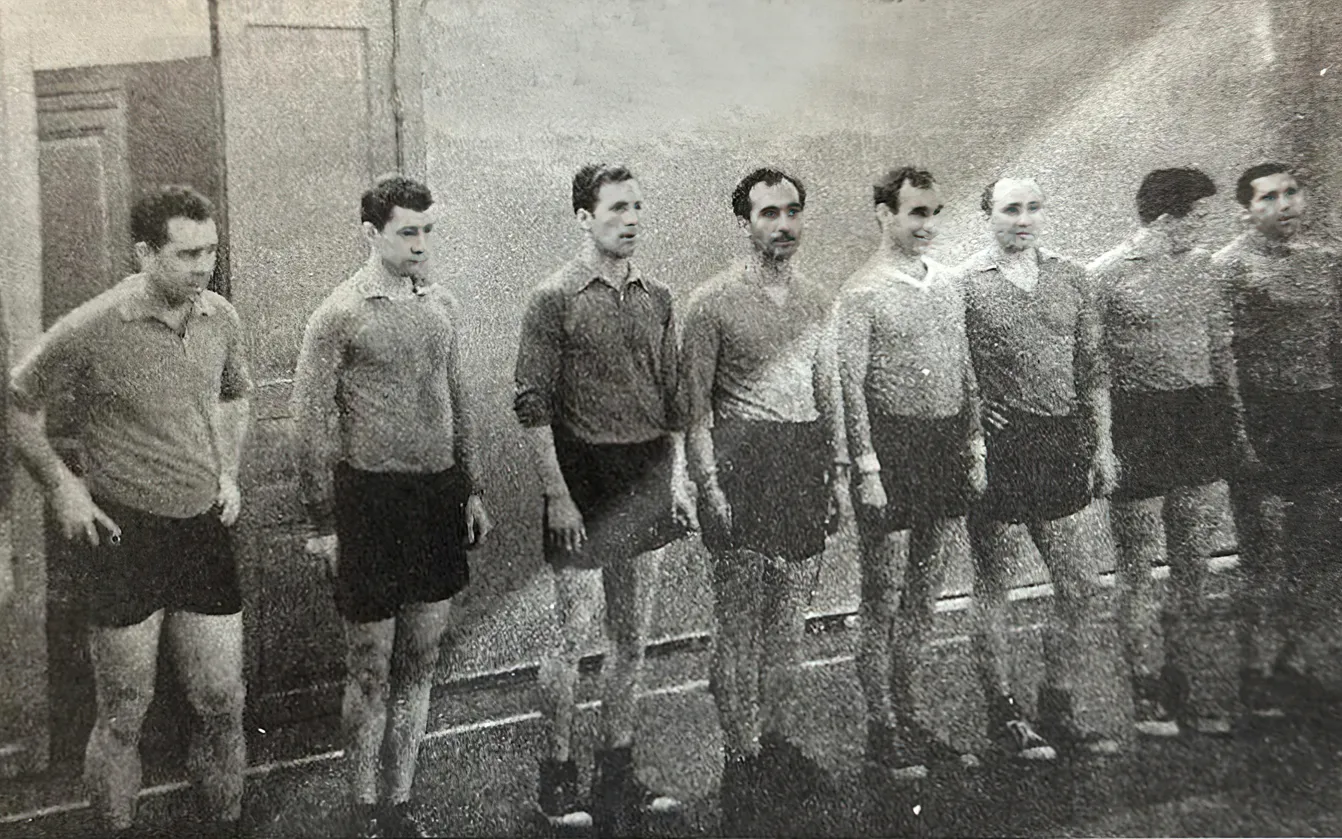 Борис Игнатьев в молодости личный архив.webp