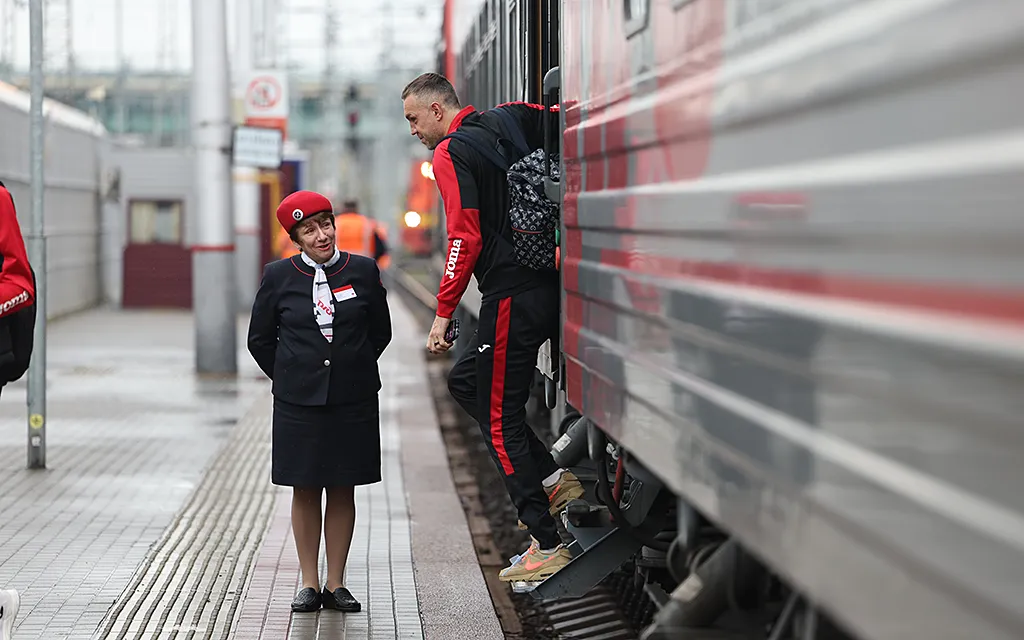 Дзюба ФК Локомотив.webp