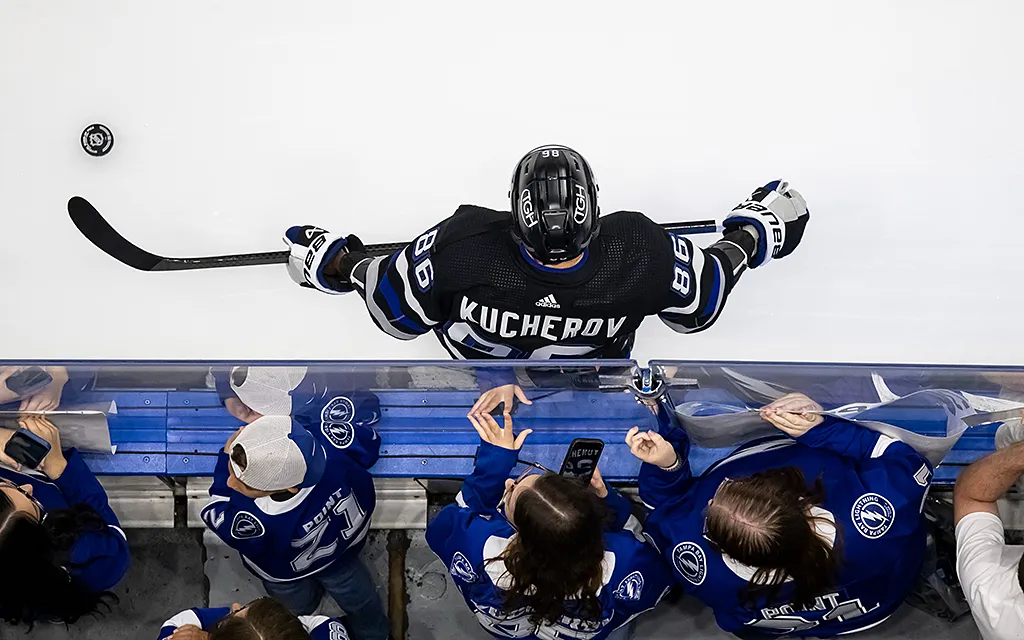 GLcu7bjWUAADKUK copy.webp