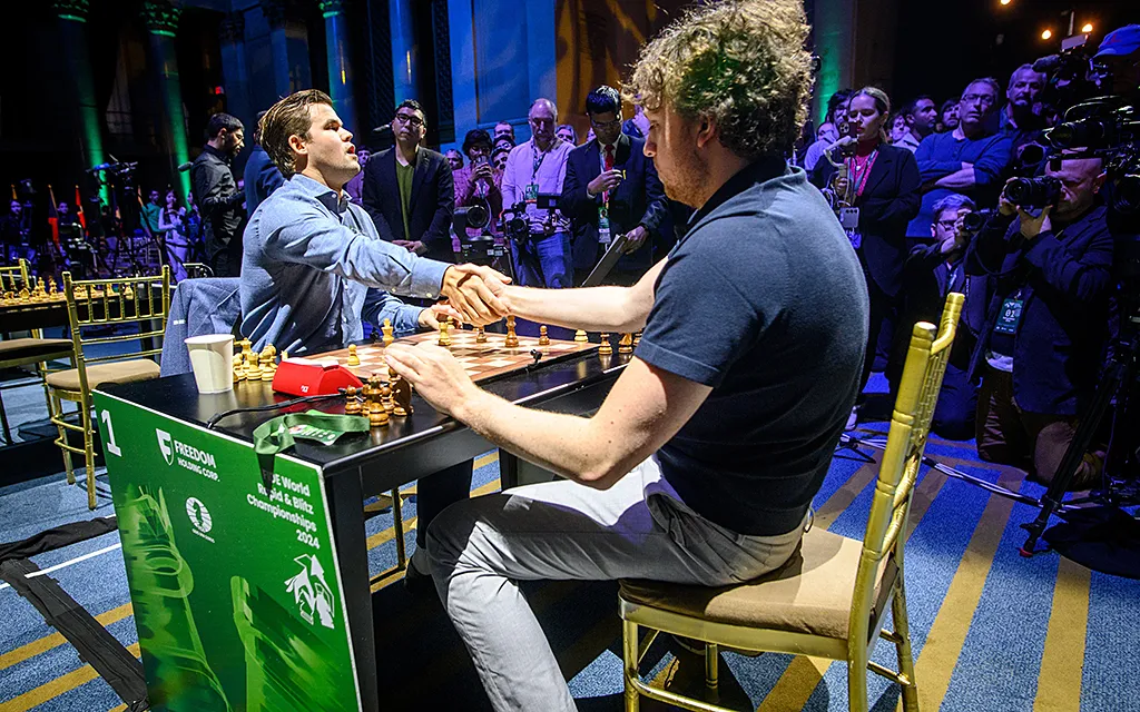 Ханс Ниманн, Магнус Карлсен, FIDE.webp
