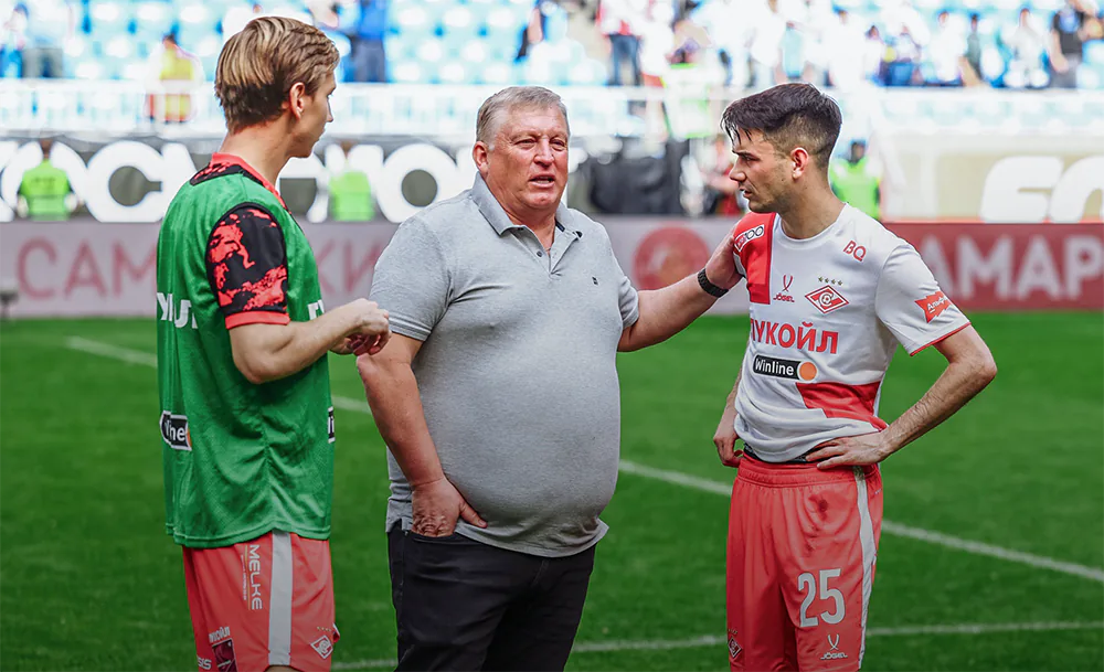 Птенцы гнезда самарского. Кого воспитал Осинькин за пять лет у руля «Крыльев Советов»