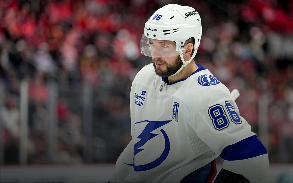 Теперь и Кучеров в компании Гретцки. Грандиозное достижение от русского гения ассистов