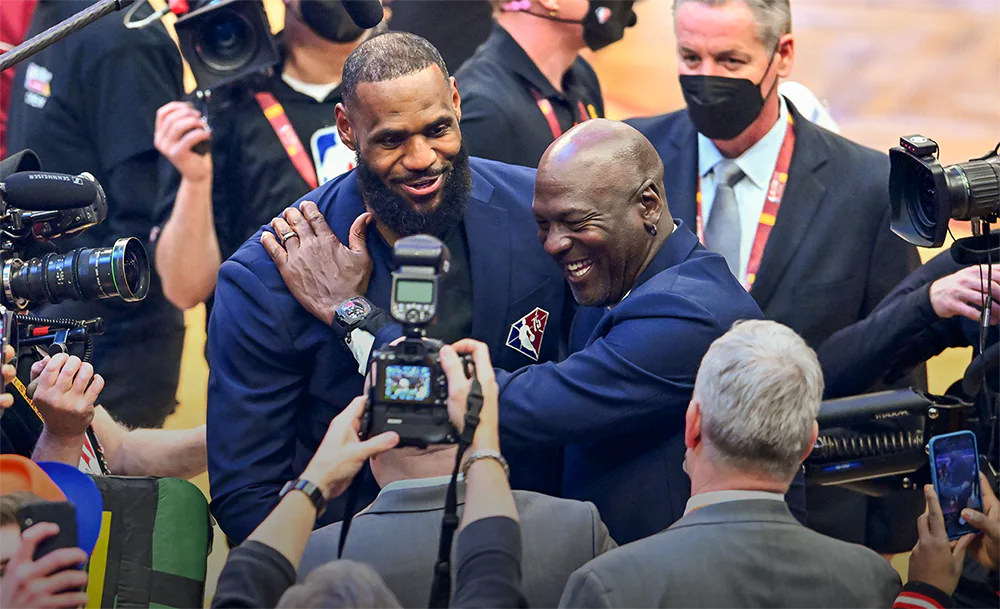 Майкл_Джордан_Леброн_Джеймс,_Фото_Getty_Images.webp