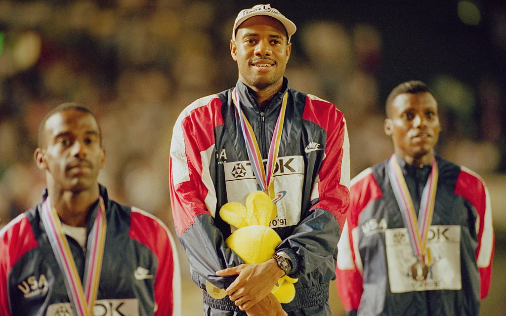 «Невозможное возможно!» Великий прыжок Майкла Пауэлла не превзойдён до сих пор