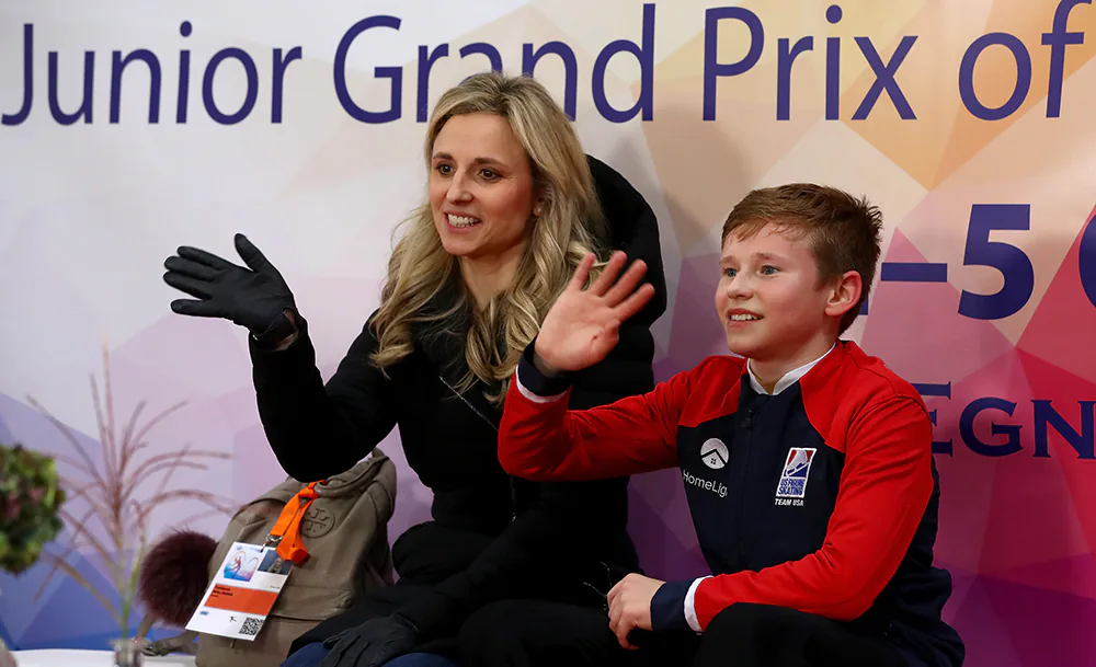 Малинин с мамой гетти.webp