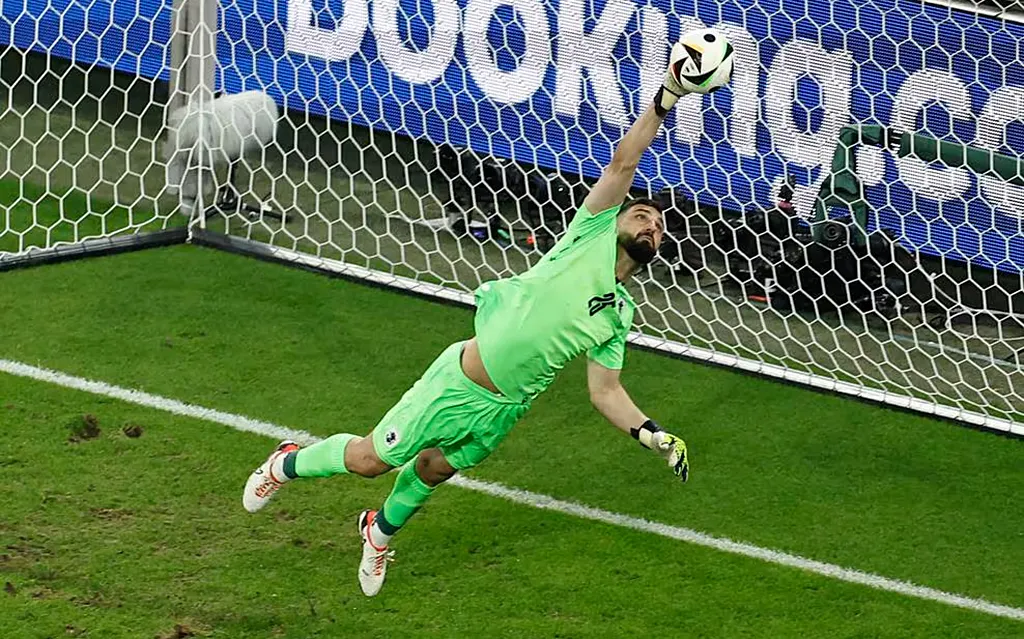 Мамардашвили УЕФА.webp