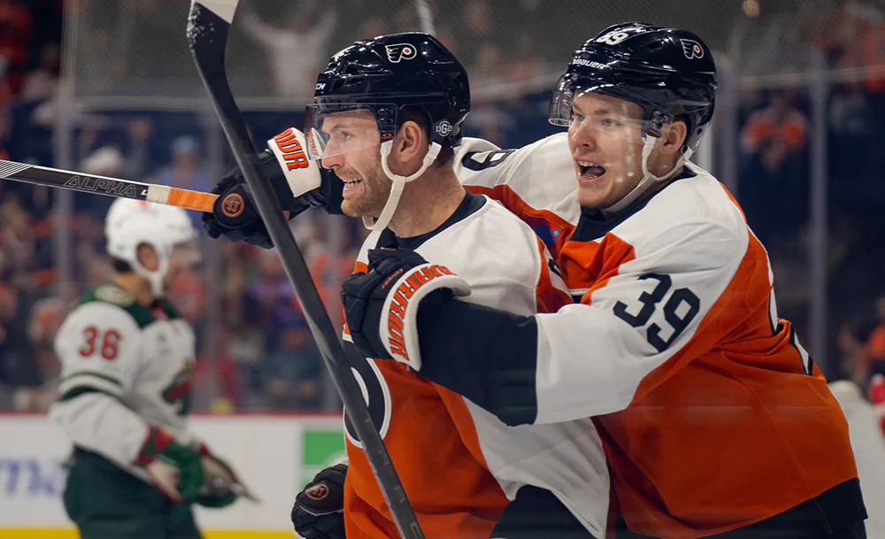 Бомбардирская дуэль россиян! Мичков и Капризов наколотили шесть очков на двоих