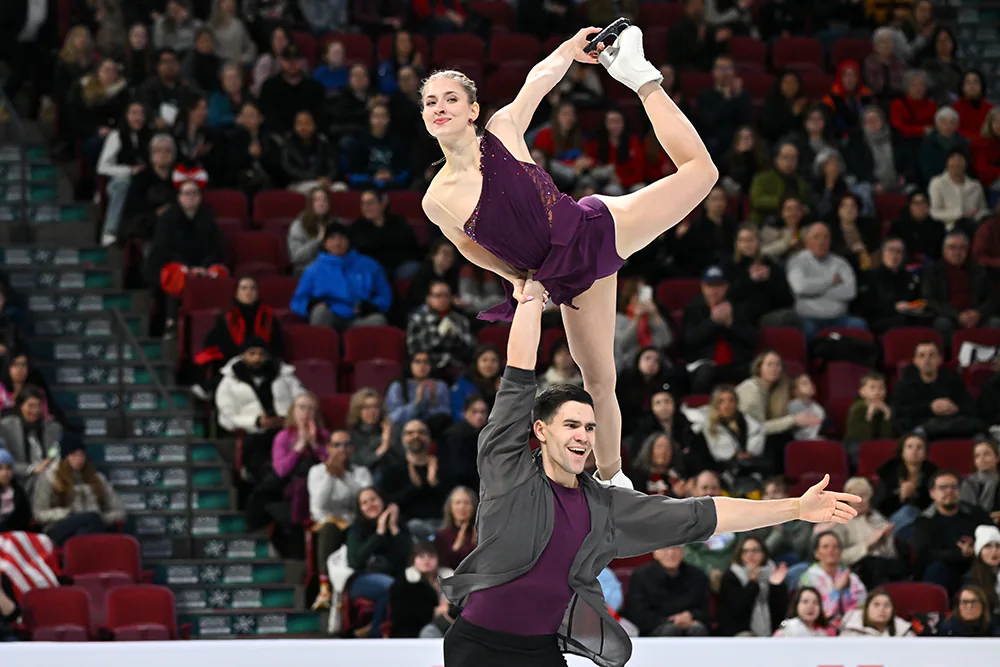 Минерва Хазе и Никита Володин гетти.webp