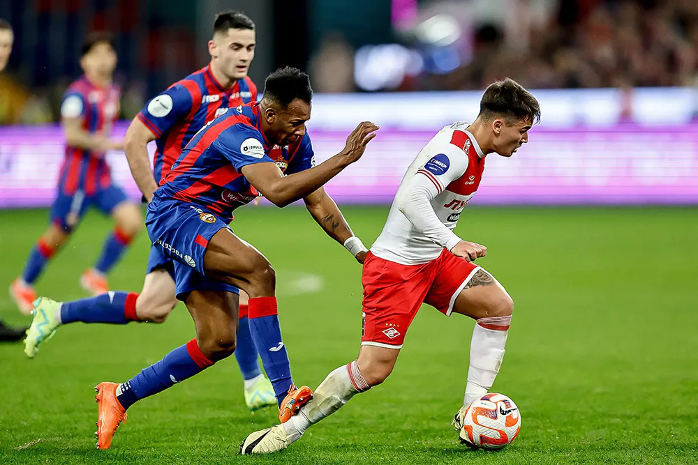 Мозес-Угальде_ФК Спартак.webp