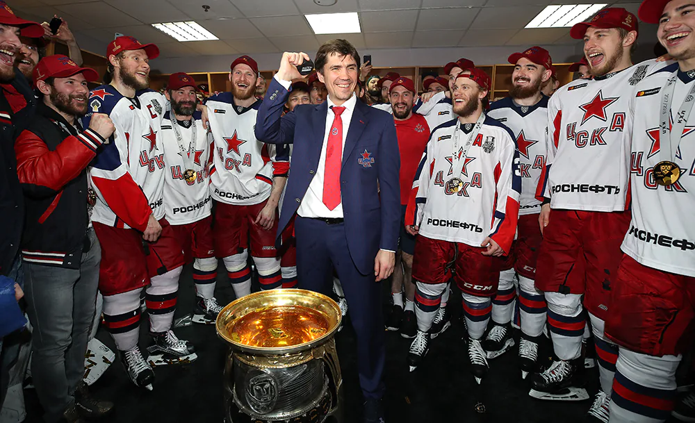 Никитин Юрий Кузьмин-photo.khl.ru.webp