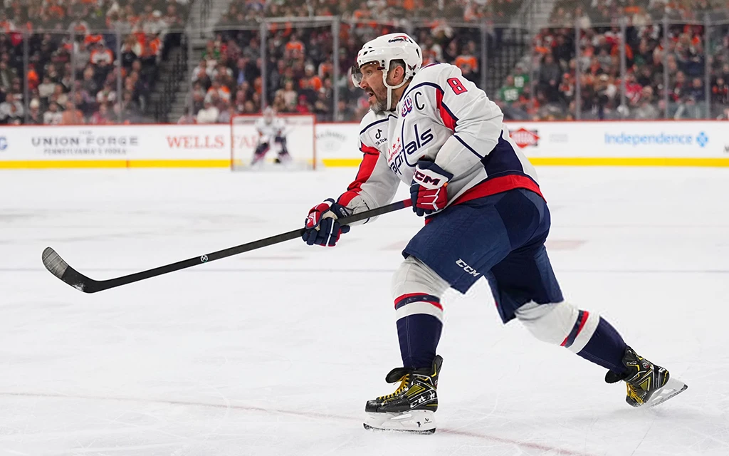 Овечкин,_Вашингтон_Филадельфия,_фото_НХЛ.webp