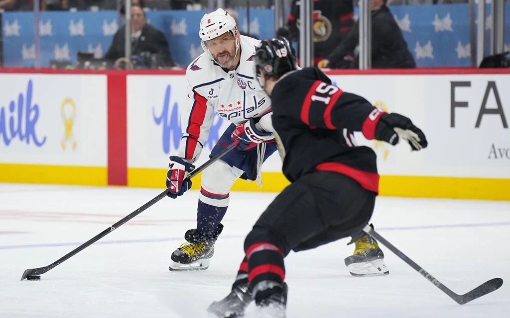 Рекорд Гретцки тает на глазах. Овечкин с грохотом забросил 876-ю шайбу в НХЛ