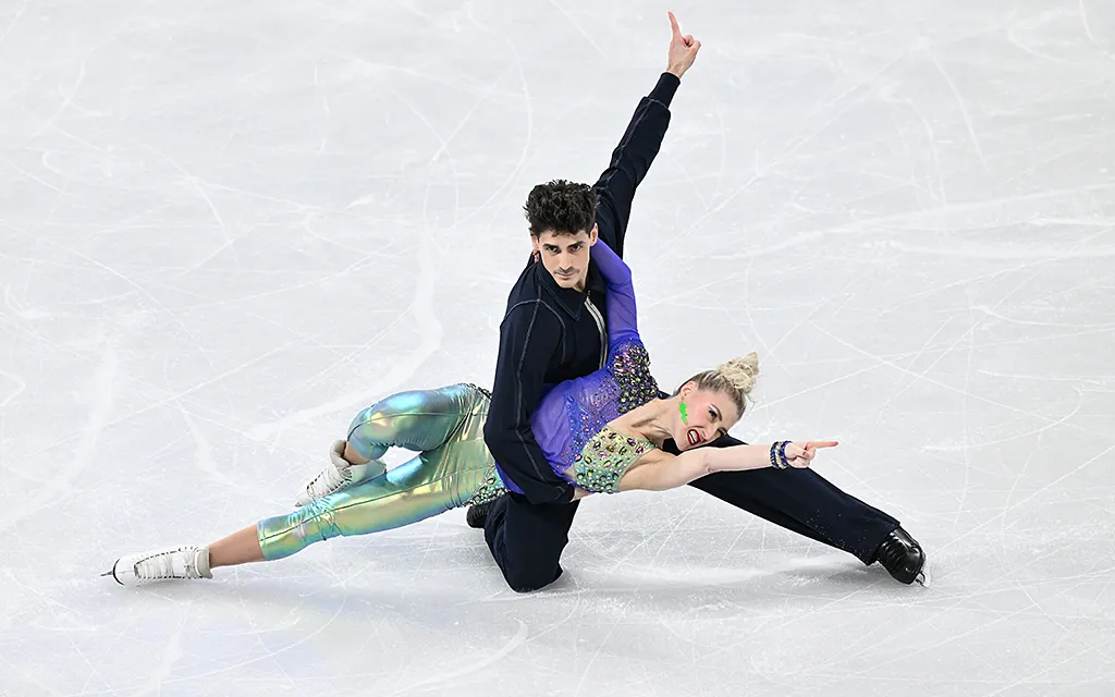 Пайпер Гиллес и Поль Пуарье гетти.webp