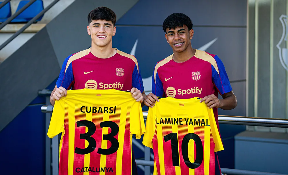 Пау_Кубарси_Ламин_Ямаль_Фото_ФК_«Барселона».webp
