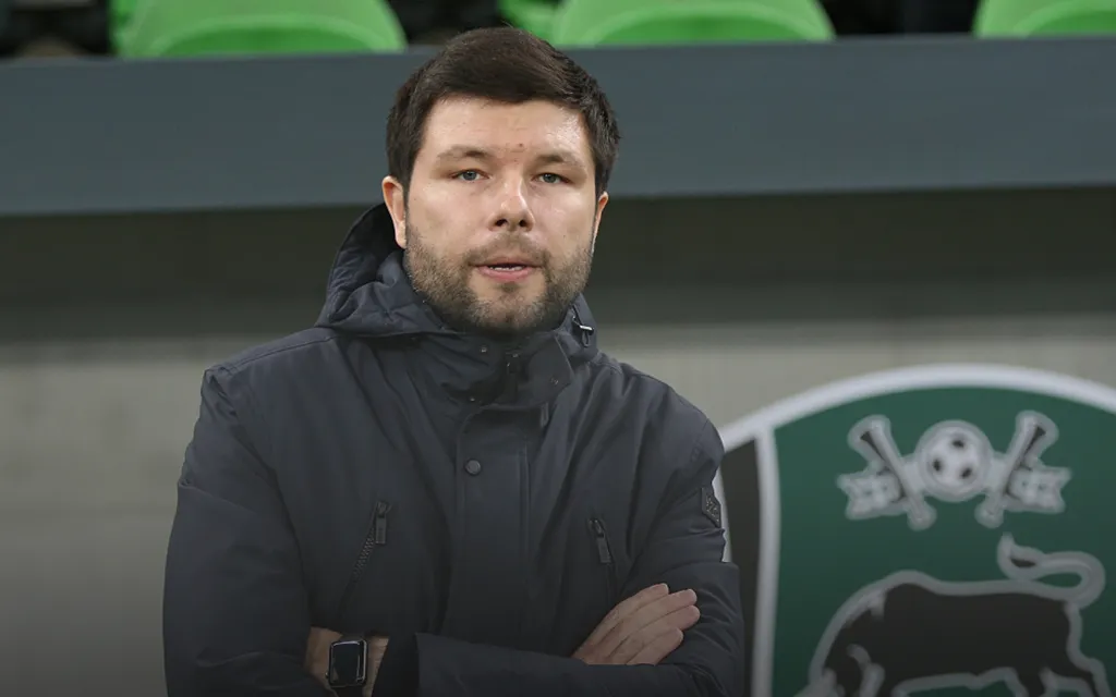 RIA_6092440.MR.1000 copy.webp