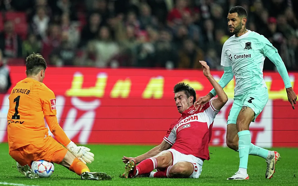 RIA_8547339.MR.1000 copy.webp