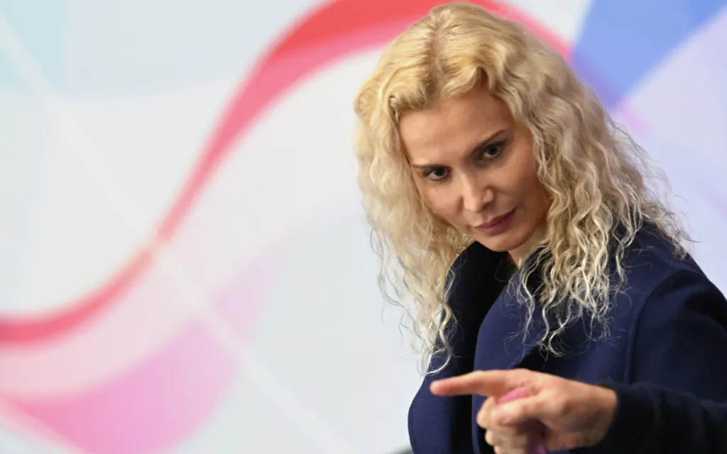 RIA_8557234.MR.1000 copy.webp