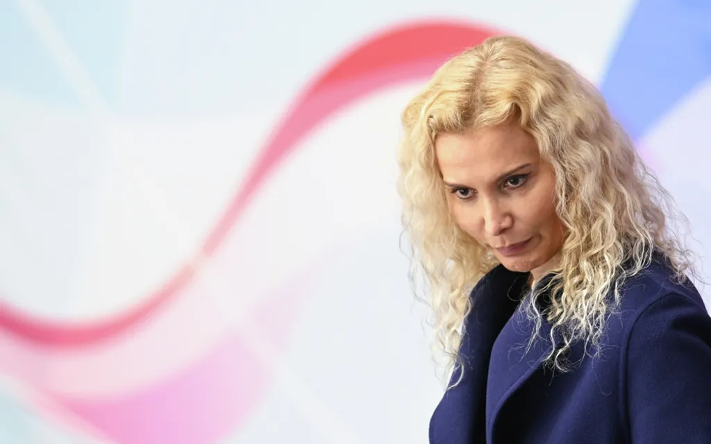 RIA_8557235.MR.1000 copy.webp