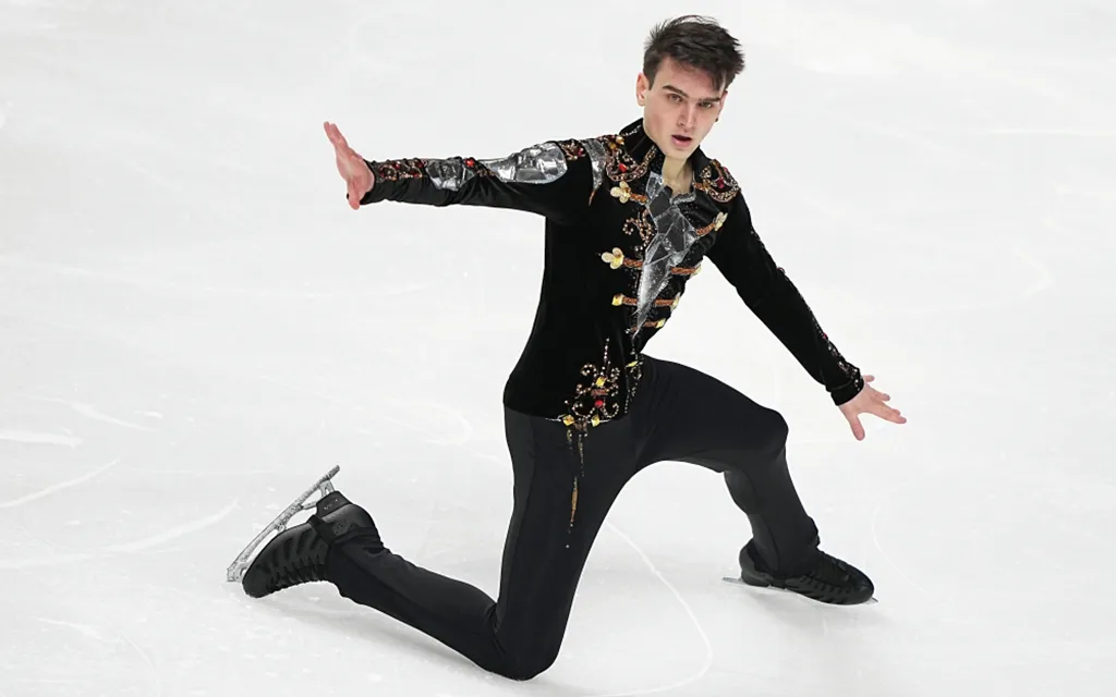 RIA_8587179.MR.1000 copy.webp