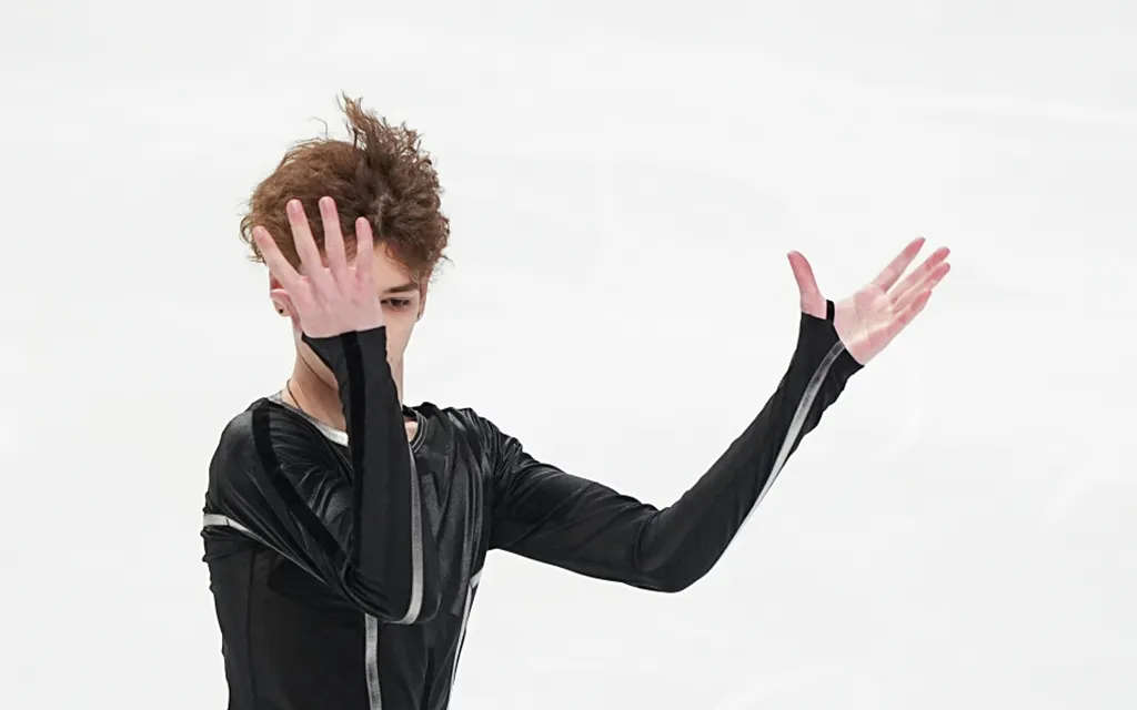 RIA_8587250.MR.1000 copy.webp