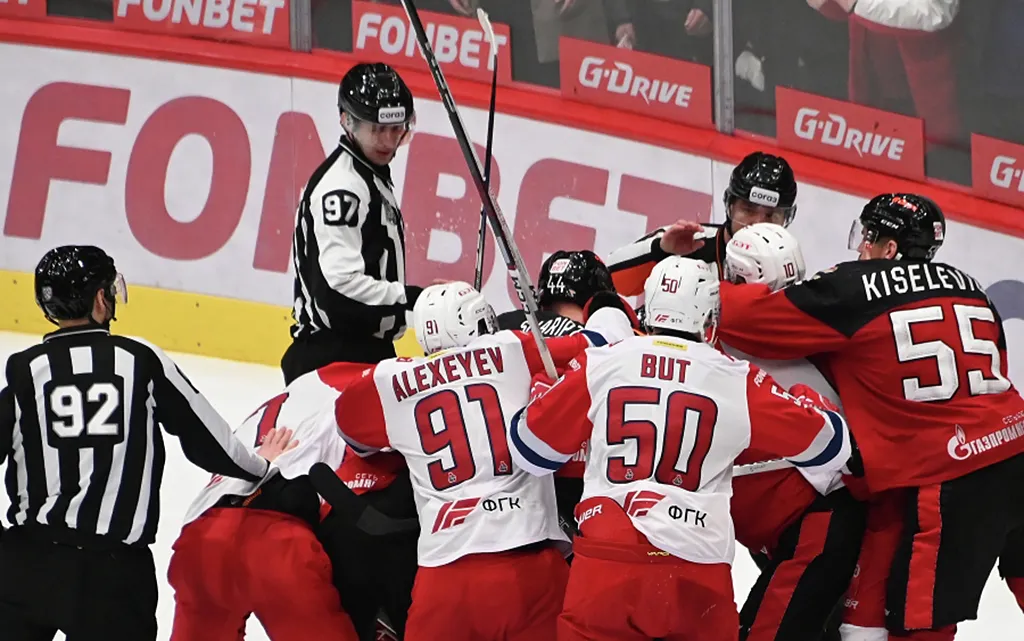 RIA_8642160.MR.1000 copy.webp