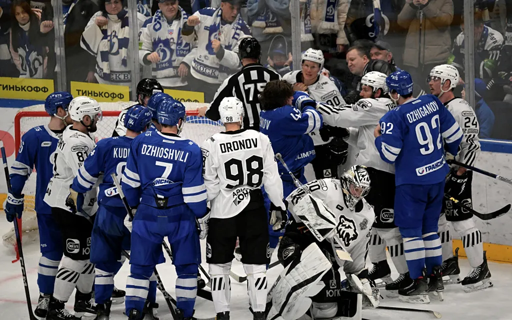 RIA_8642351.MR.1000 copy.webp