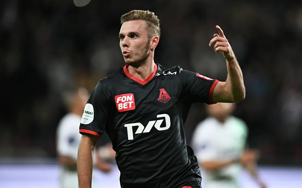 RIA_8653622.MR.1000 copy.webp