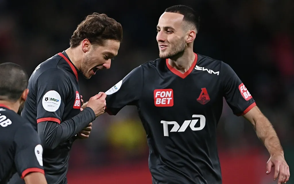 RIA_8675940.MR.1000 copy.webp