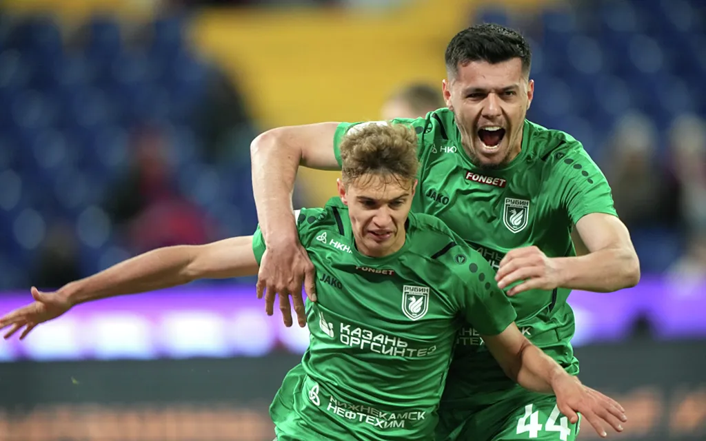 RIA_8675949.MR.1000 copy.webp