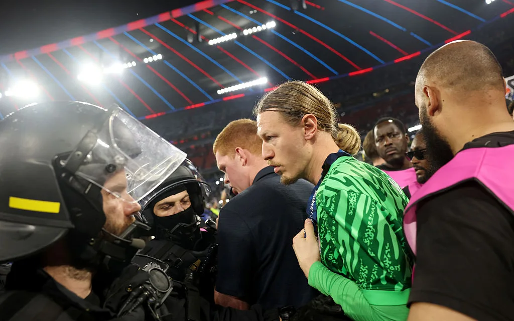 Сафонов_финал_Лиги_Чемпионов,_Getty_Images_1.webp