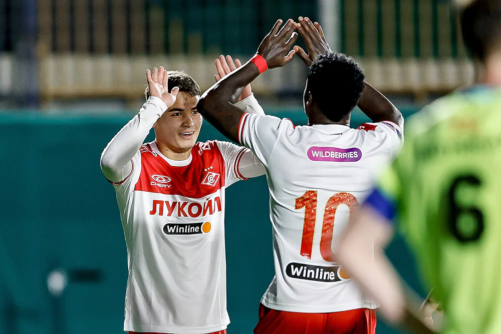 Угальде и Промес.webp