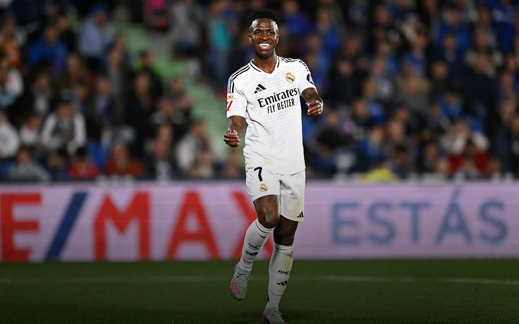 Винисиус шантажирует «Реал»? Строптивый бразилец требует рекордную зарплату Роналду