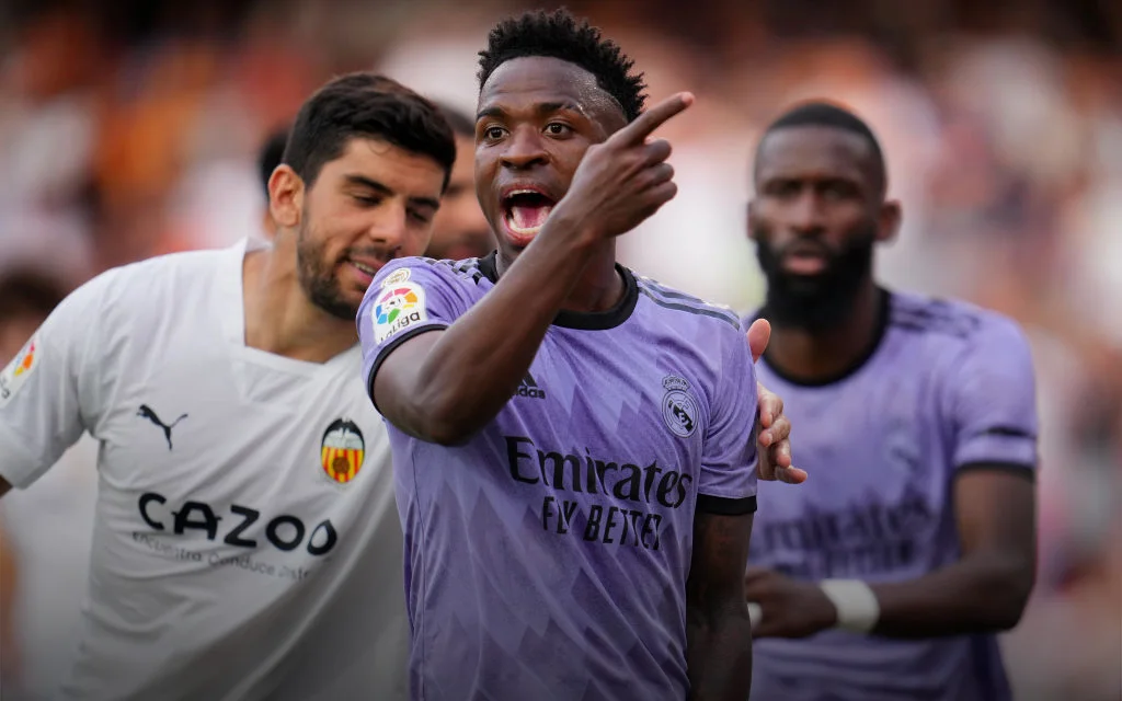 Фильм о Винисиусе с треском провалился. «Валенсия» готова подать судебный иск