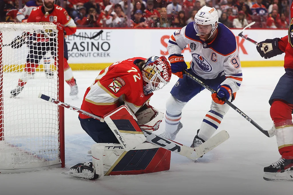 бобровский и макдэвид.webp