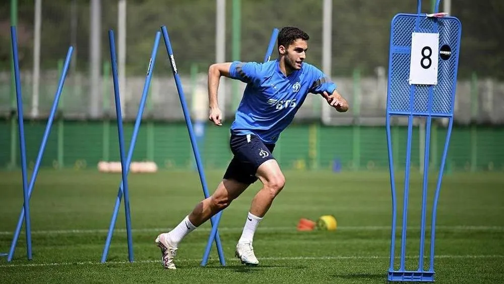 Захарян тренируется с «Динамо». Ждут ли Арсена в Испании?