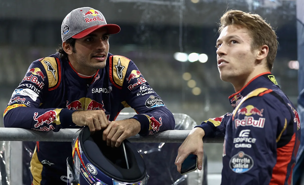 karlos-sayns-i-daniil-kvyat-foto-Getty-Images.webp