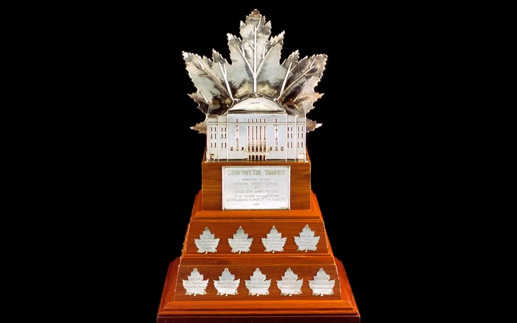 конн смайт трофи, нхл.webp