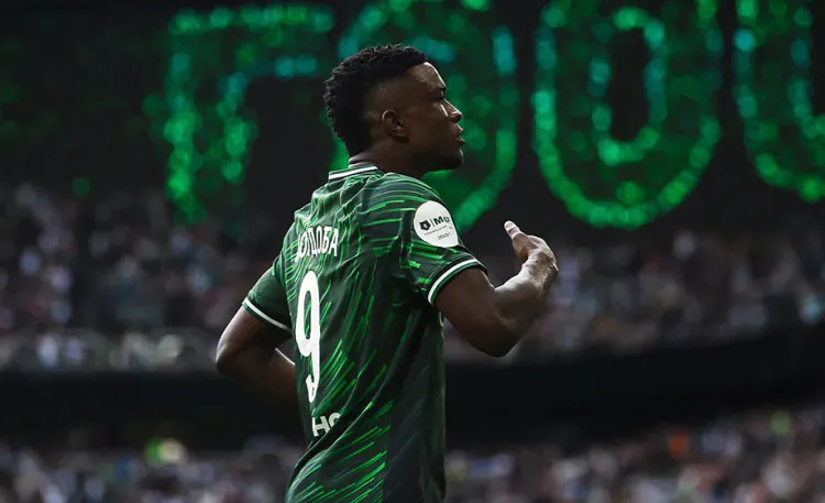 «Быки» снова на вершине. Джокер Ивича принёс «Краснодару» победу над «Крыльями»