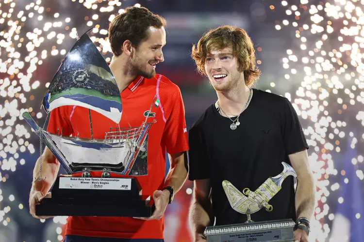 Медведев, Рублёв, Алькарас и Зверев. В финале сезона россияне угодили в «группу смерти» 