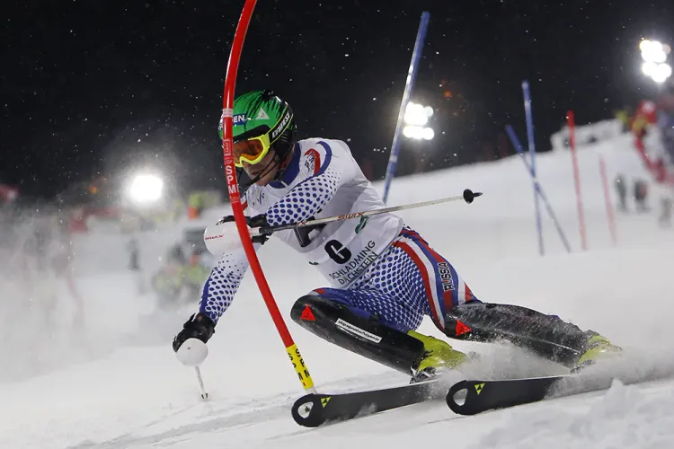 Российский атлет переписал историю горных лыж. И поразил мировую легенду