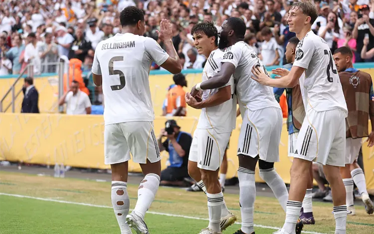 «Реал» сразится с «Боруссией» за путёвку в полуфинал КЧМ. Одолеют немцы коллектив Алонсо?