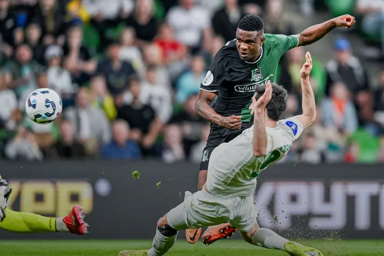 Чемпионский бенефис Кордобы. РПЛ назвала лучших игроков и вручила награды