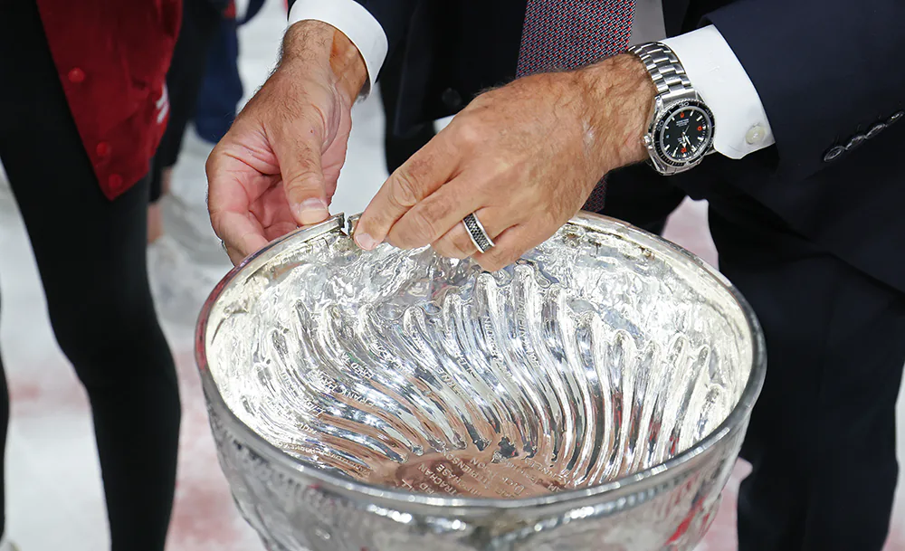 сломанный_Кубок_Стэнли_Фото_Getty_Images.webp