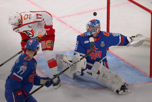 Скандал на «СКА Арене». У армейцев забрали гол, а «Автомобилист» неожиданно повёл в серии